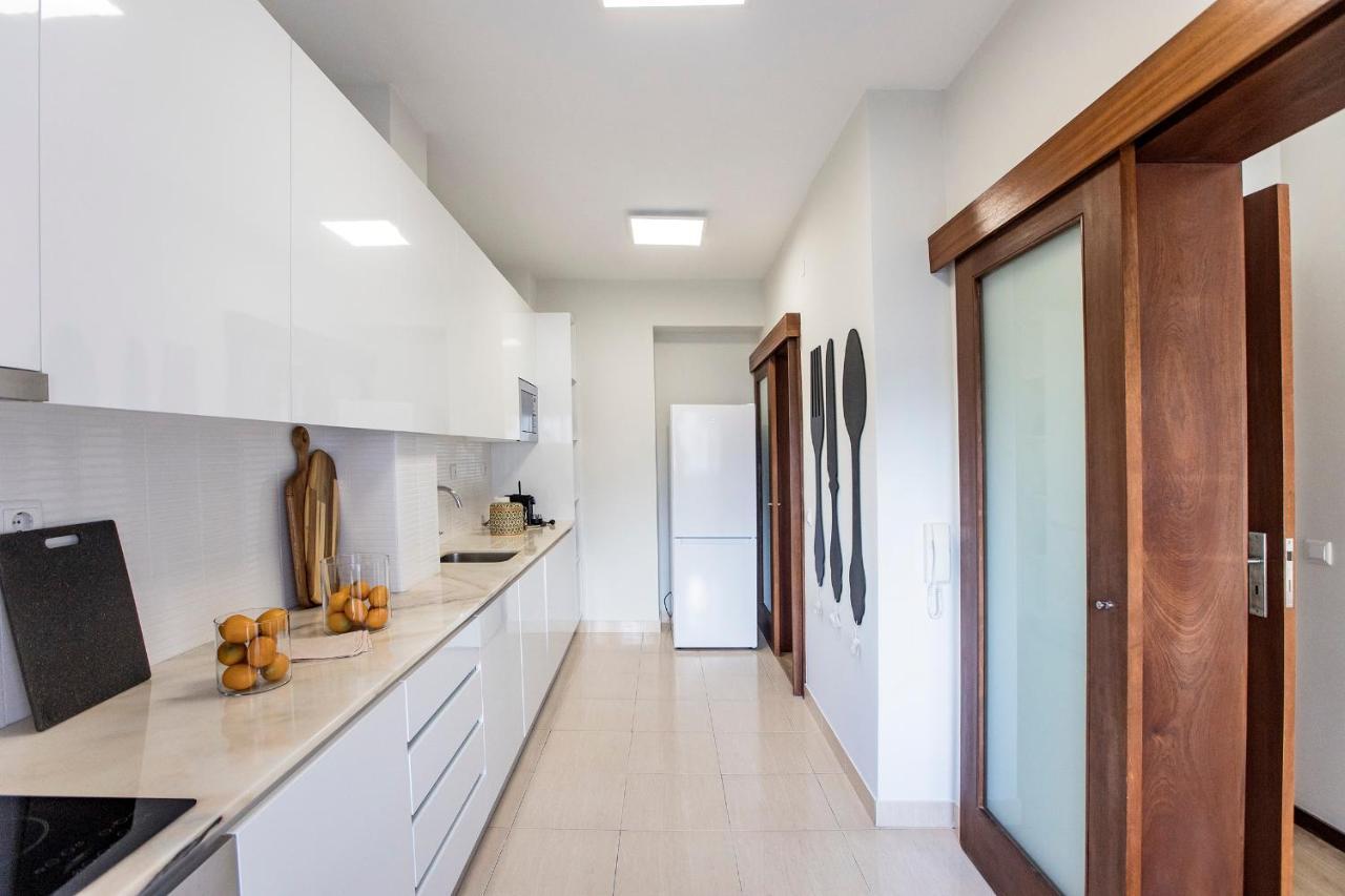 2Br Flat In Bonfim W/ Ac & Balcony By Lovelystay OOporto Extérieur photo