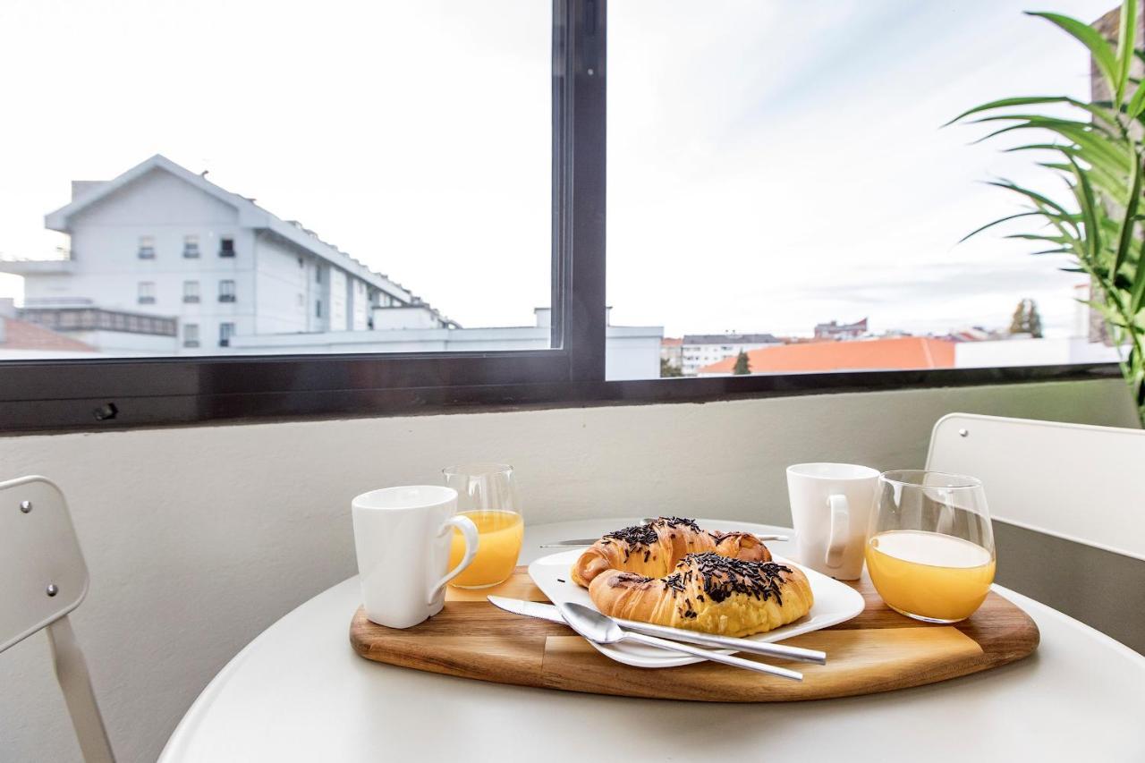 2Br Flat In Bonfim W/ Ac & Balcony By Lovelystay OOporto Extérieur photo