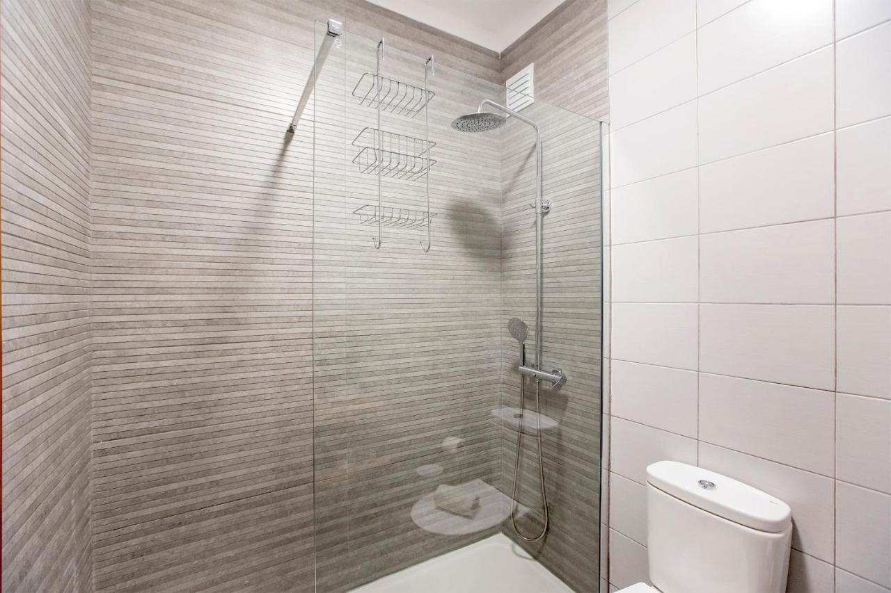 2Br Flat In Bonfim W/ Ac & Balcony By Lovelystay OOporto Extérieur photo