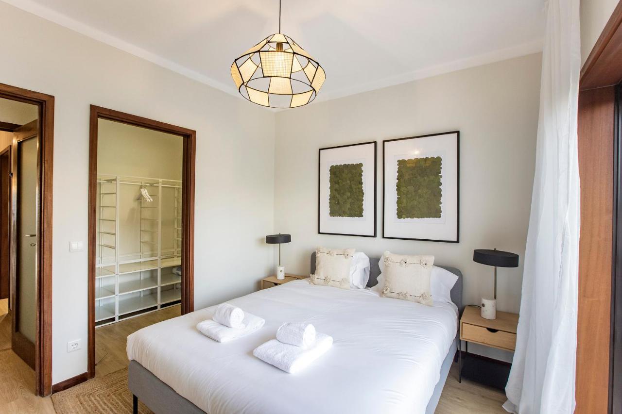 2Br Flat In Bonfim W/ Ac & Balcony By Lovelystay OOporto Extérieur photo