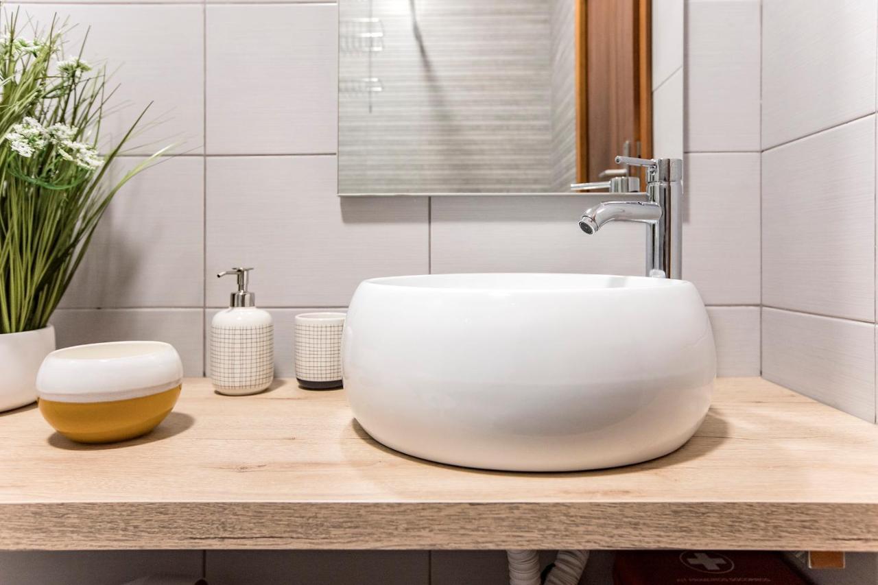 2Br Flat In Bonfim W/ Ac & Balcony By Lovelystay OOporto Extérieur photo
