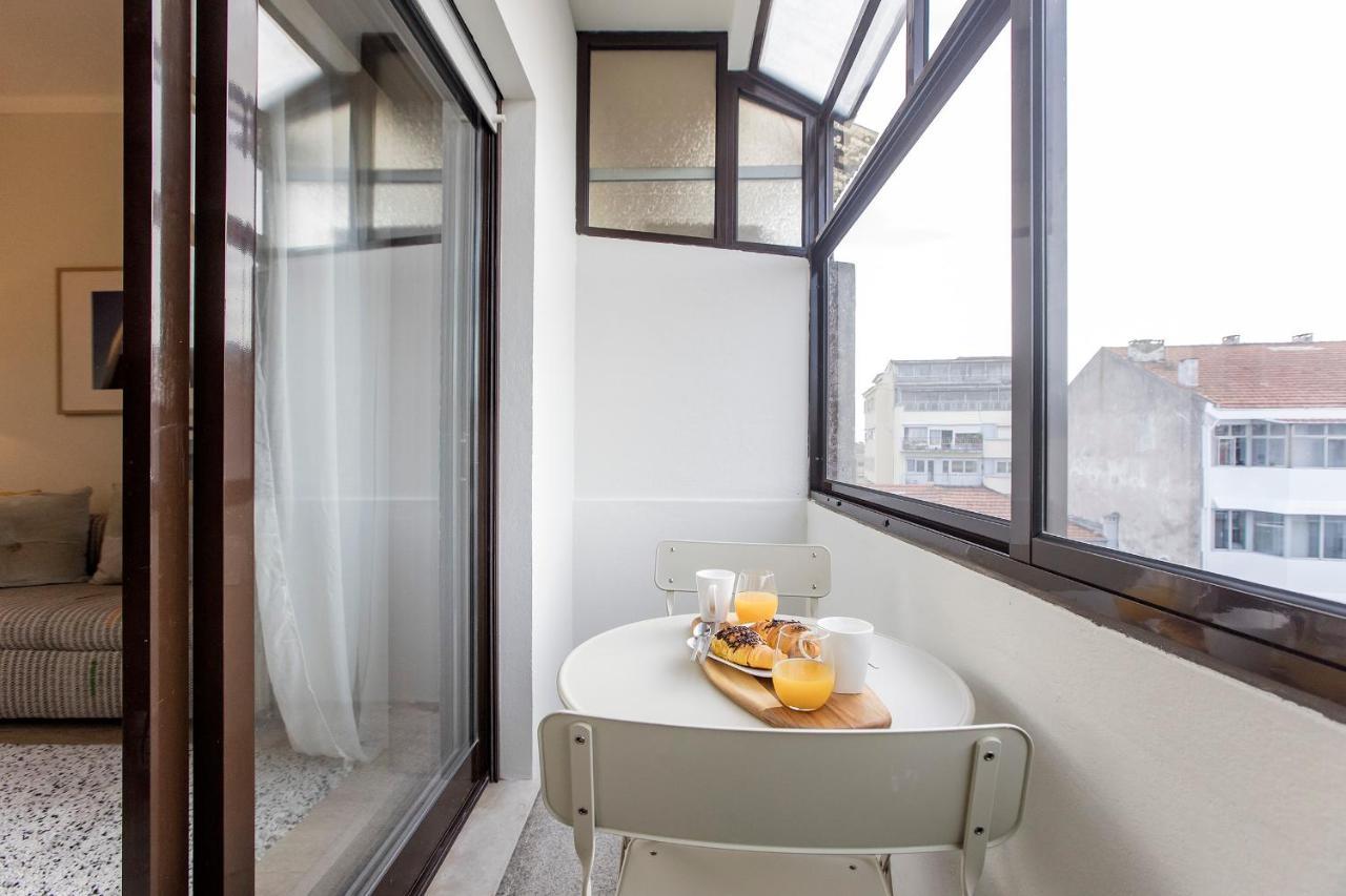 2Br Flat In Bonfim W/ Ac & Balcony By Lovelystay OOporto Extérieur photo